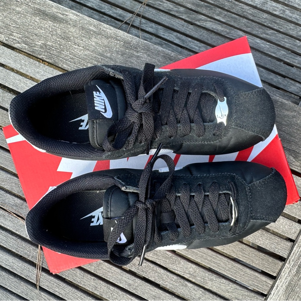 Black Nylon Nike Cortez - size 6.5 - Picture 3 of 6